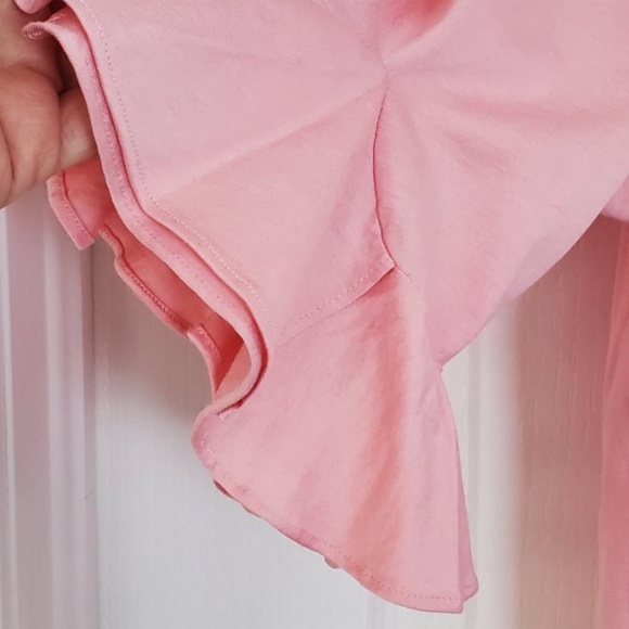 Beautiful summer top never worn - Picture 2 of 4